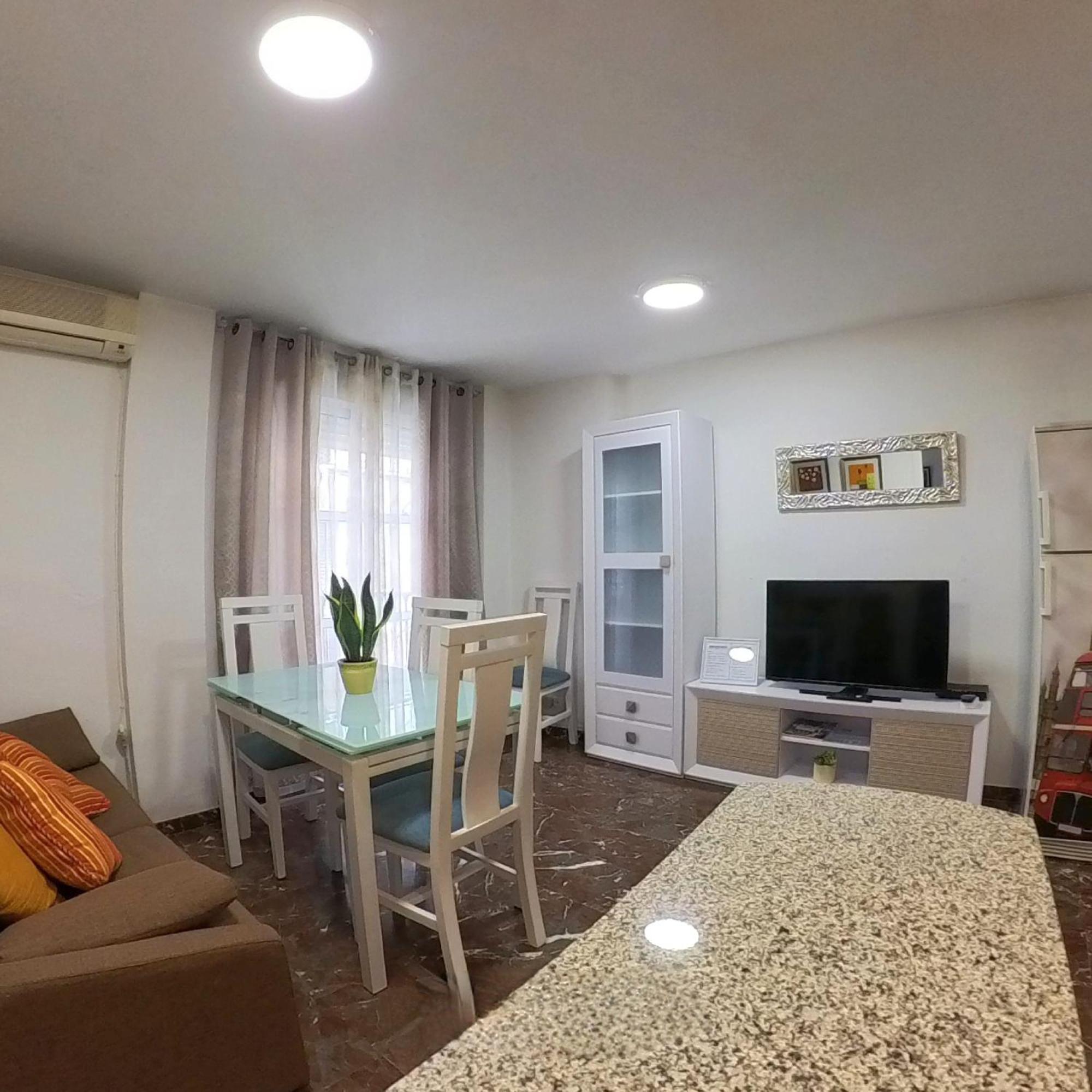 Apartamento Garcia Requena Jaén Екстериор снимка